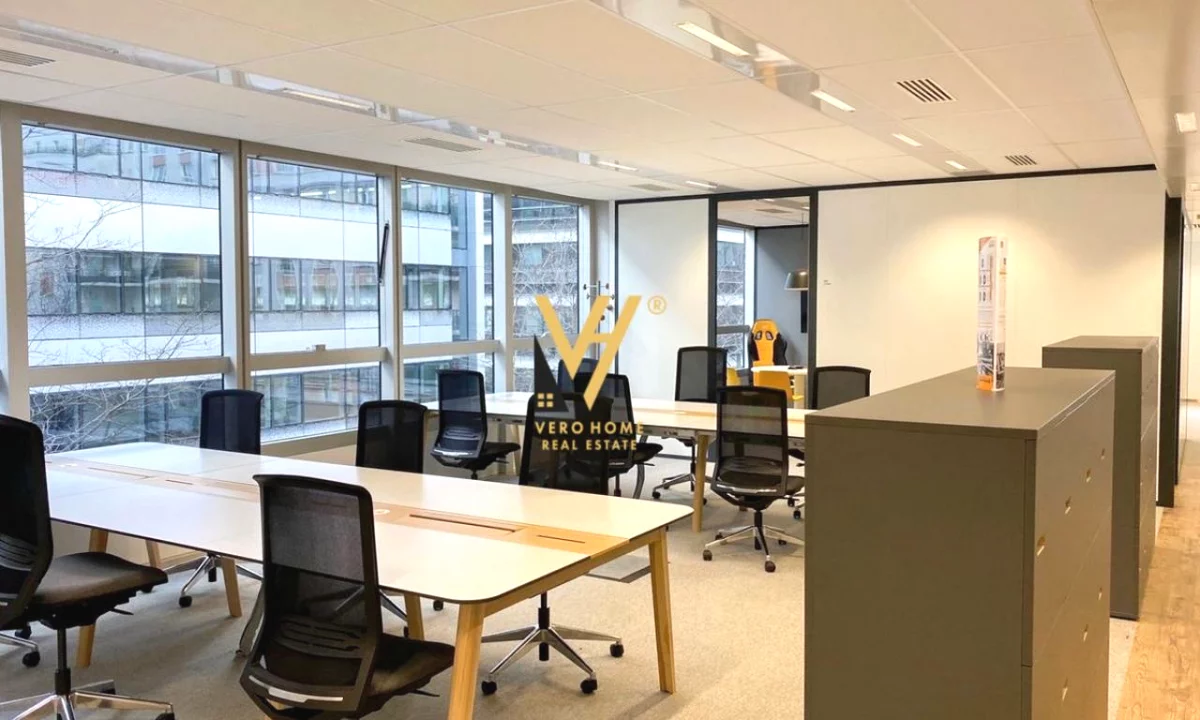 JEPET ZYRE 180 M2 ME QIRA TE DELIJORGJI 300.000 LEKE