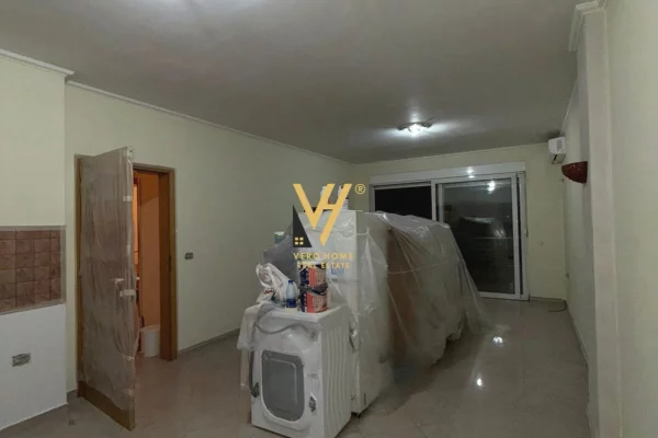 Appartamento in affitto a Tirana 1+1, Arredato