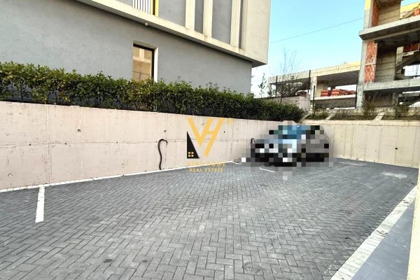 Shtepi me qera Apartament ne Tirane, 2+1, Mobilimi E mobiluar, Pagesa 1,300  Euro.