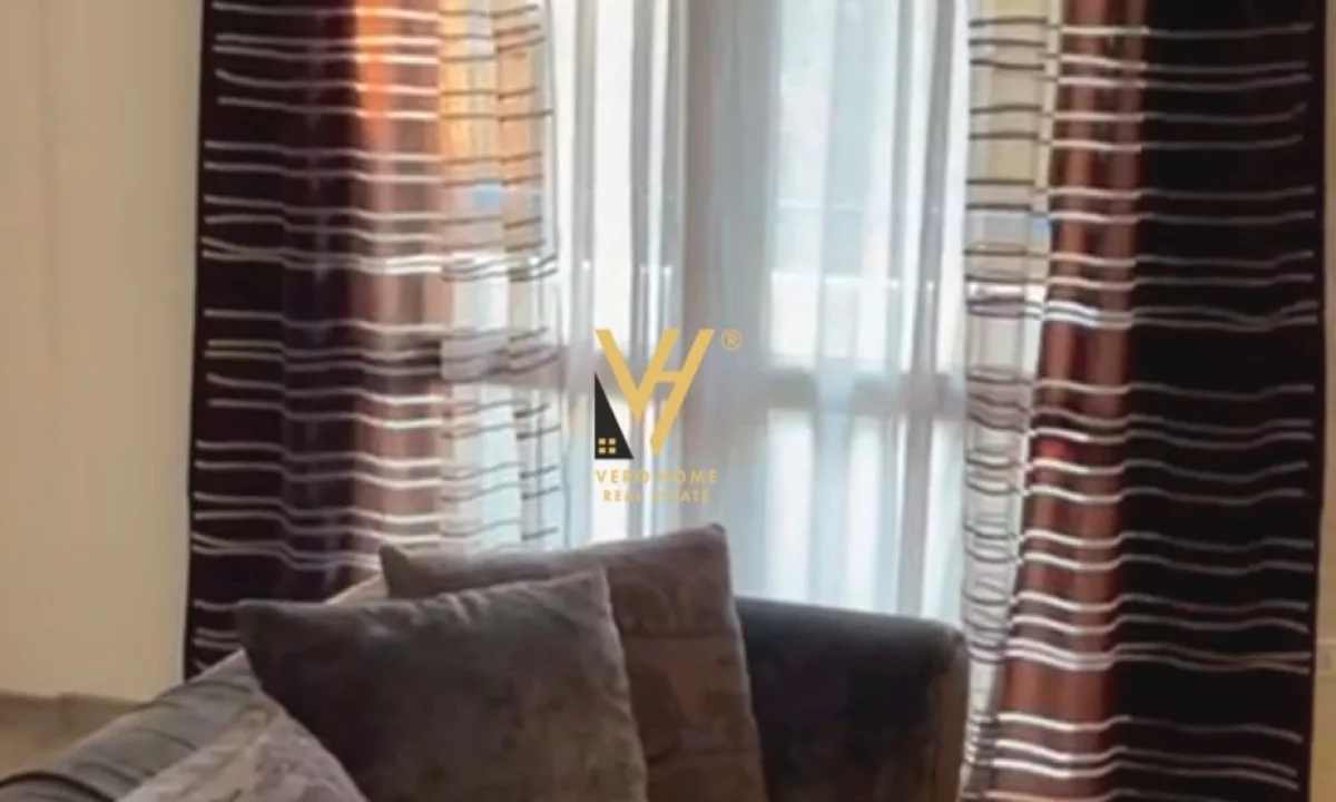 Shtepi ne shitje Apartament ne Tirane, 2+1, Mobilimi E mobiluar, Pagesa 300,000  Euro.