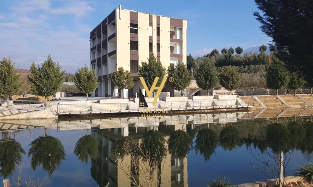 JEPET HOTEL 4 KATESH ME QIRA NE ZONEN E GURRES 1.200.000 LEKE