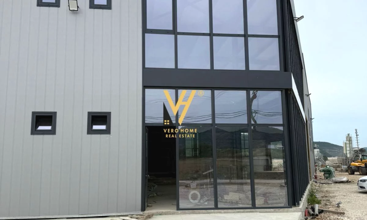 JEPET KAPANON 4.900 M2 ME QERA NE VAQARR 400.000 LEKE