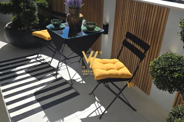 Shtepi me qera Apartament ne Tirane, 1+1, Mobilimi E mobiluar, Pagesa 1,000  Euro.