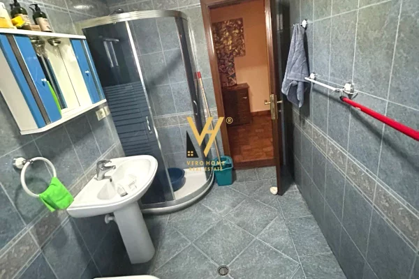 Appartamento in affitto a Tirana 2+1, Arredato