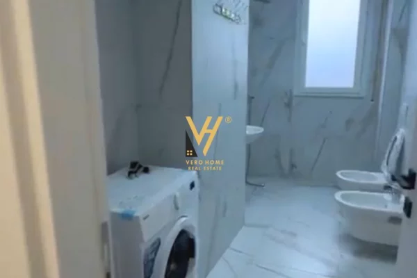 Appartamento in affitto a Tirana 3+1, Arredato