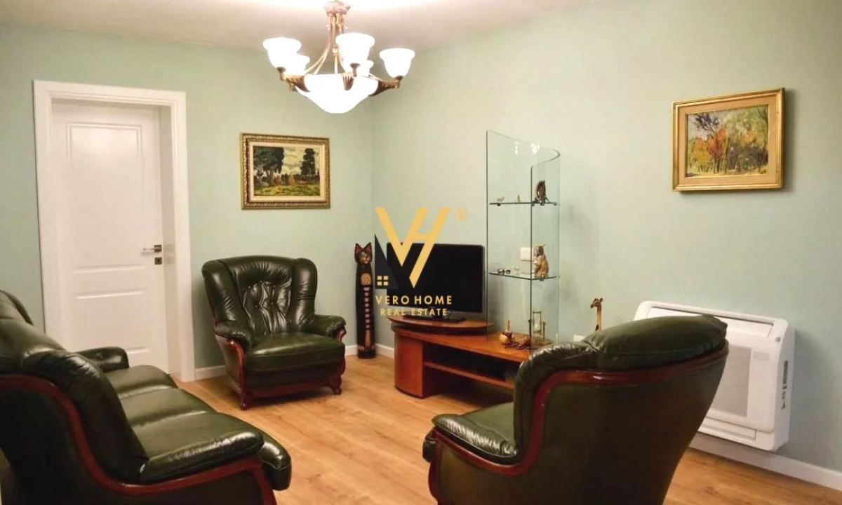 Appartamento in affitto a Tirana 2+1, Arredato