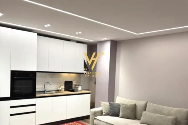 Appartamento in affitto a Tirana 1+1, Arredato