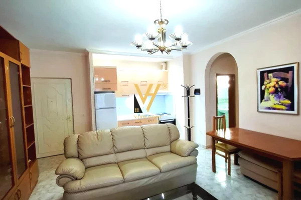 Casa in affitto 1+1 a Tirana - 55,000 Leke