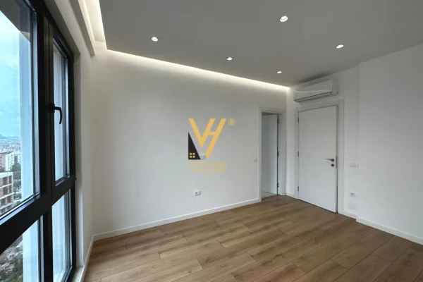 Ambient biznesi me qera 3+1 ne Tirane - 75,000 Leke