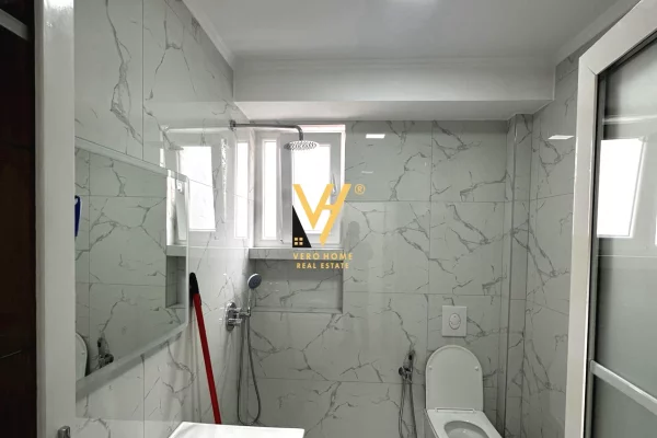 Appartamento in affitto a Tirana 2+1, Arredato