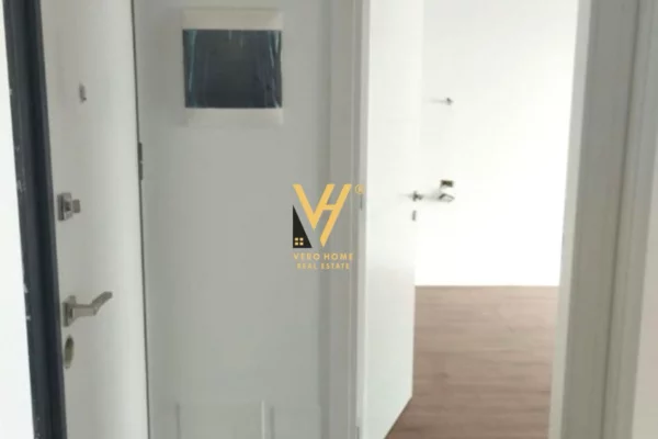 Appartamento in affitto a Tirana 1+1, Vuoto