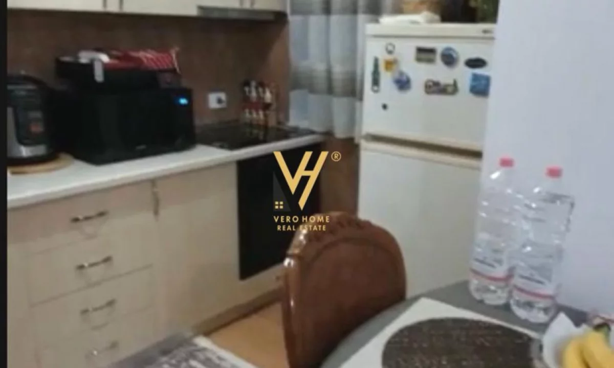 Appartamento in affitto a Tirana 1+1, Arredato