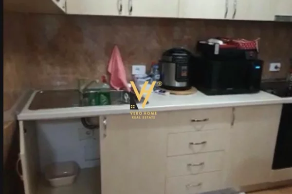 Appartamento in affitto a Tirana 1+1, Arredato