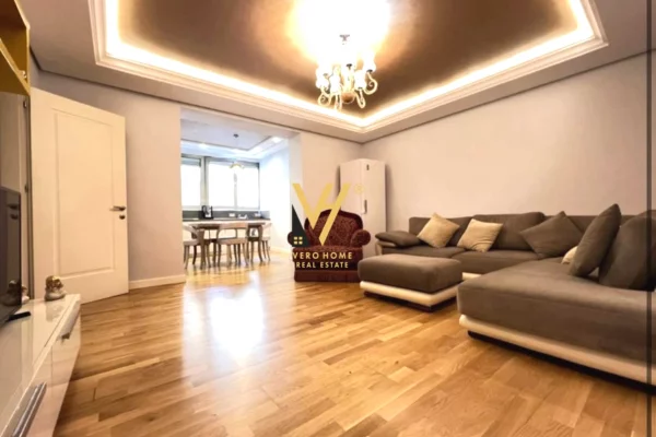 Casa in affitto 2+1 a Tirana - 1,000 Euro