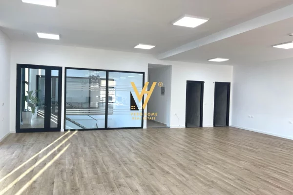 JEPET AMBIENT BIZNESI 200 M2 ME QERA TE TOP CHANEL,KASHAR 1.150 EURO