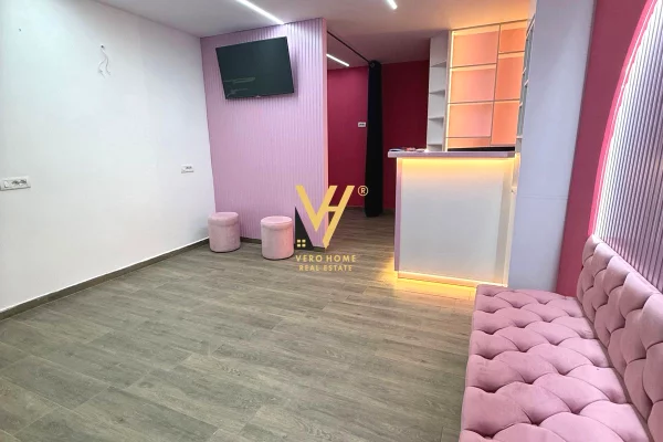 JEPET ZYRE 40 M2 ME QERA TE TOM DOSHI, SHKOZE 35.000 LEKE