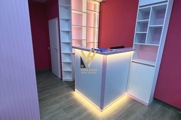 Ambient biznesi me qera 3+1 ne Tirane - 35,000 Leke