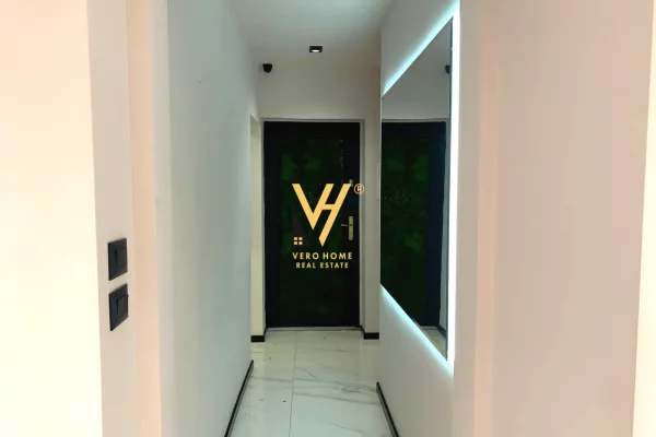 JEPET AMBIENT 85 M2 ME QERA TE STADIUMI DINAMO 100.000 LEKE