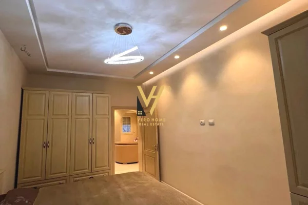 Appartamento in affitto a Tirana 1+1, Arredato