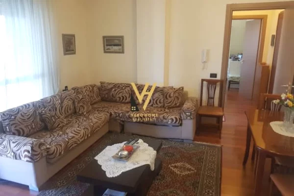 Casa in affitto 1+1 a Tirana - 800 Euro