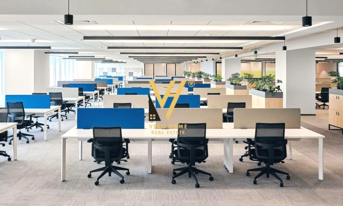 JEPET AMBIENT BIZNESI 750 M2 ME QIRA NE ASTIR 7.000 EURO