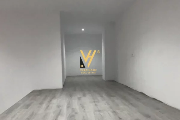 JEPET AMBIENT 60 M2 ME QERA TE GOLDEN-PARK 3 500 EURO