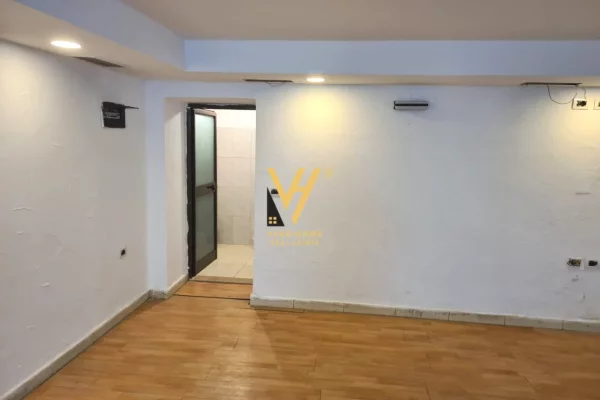 Ambient biznesi me qera 1+1 ne Tirane - 40,000 Leke