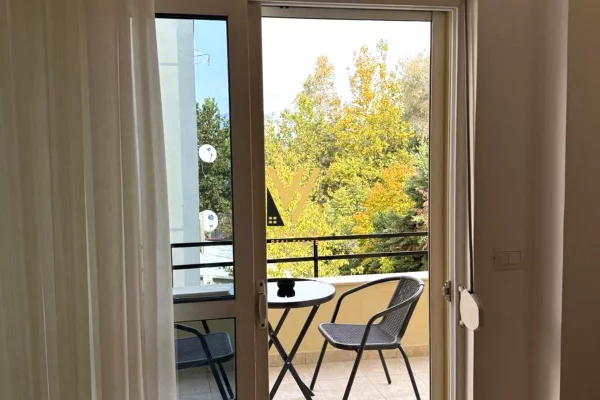 Appartamento in affitto a Tirana 1+1, Arredato