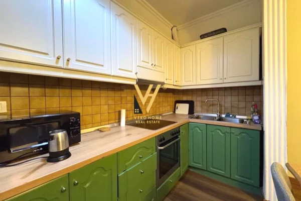 Appartamento in affitto a Tirana 2+1, Arredato