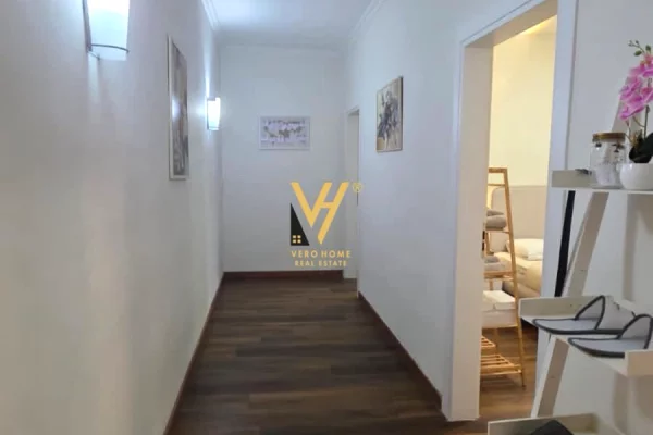 Appartamento in affitto a Tirana 2+1, Arredato