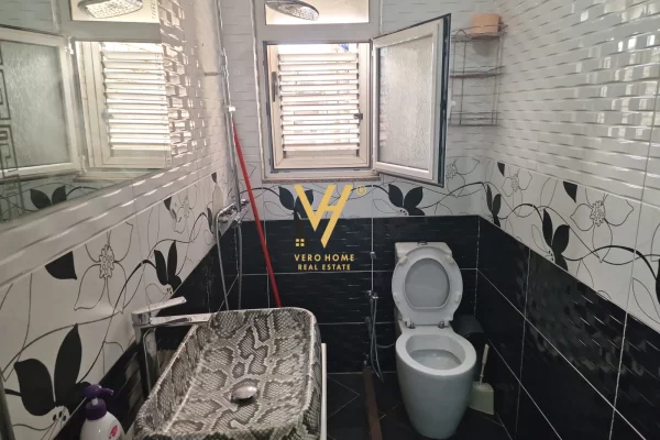 Shtepi me qera Apartament ne Tirane, 2+1, Mobilimi E mobiluar, Pagesa 60,000  Leke.