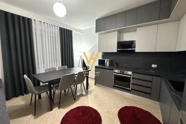 Shtepi me qera Apartament ne Tirane, 2+1, Mobilimi E mobiluar, Pagesa 80,000  Leke.