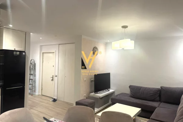 Appartamento in affitto a Tirana 1+1, Arredato