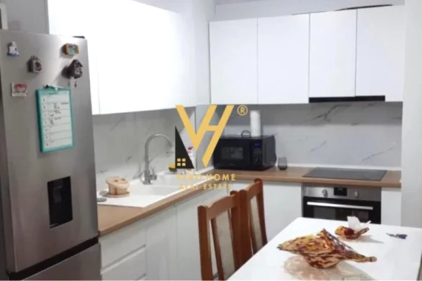 Shtepi me qera Apartament ne Tirane, 1+1, Mobilimi E mobiluar, Pagesa 60,000  Leke.