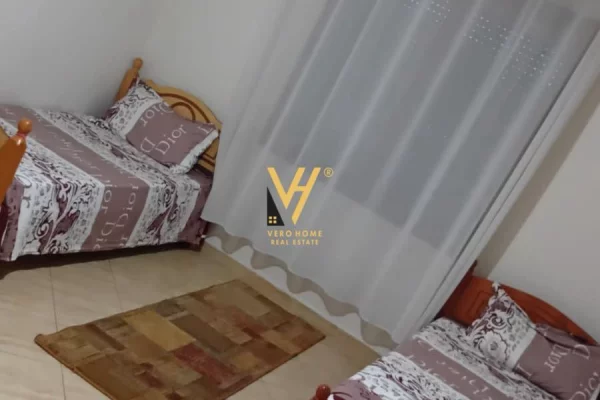 Shtepi me qera Apartament ne Tirane, 2+1, Mobilimi E mobiluar, Pagesa 40,000  Leke.