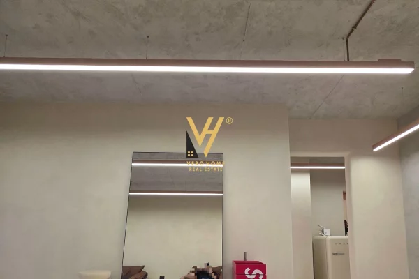 Shtepi ne shitje Apartament ne Tirane, 1+1, Mobilimi Bosh, pa mobiluar, Pagesa 221,000  Euro.