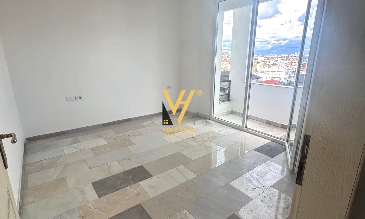 Apartment for sale in Tirana 2+1, Emty