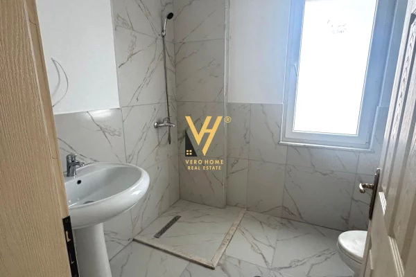 Apartment for sale in Tirana 2+1, Emty