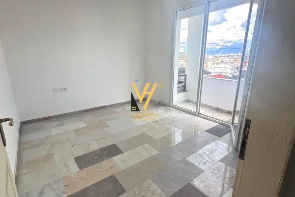 House for Sale 2+1 in Tirana - 14,900,000 Leke