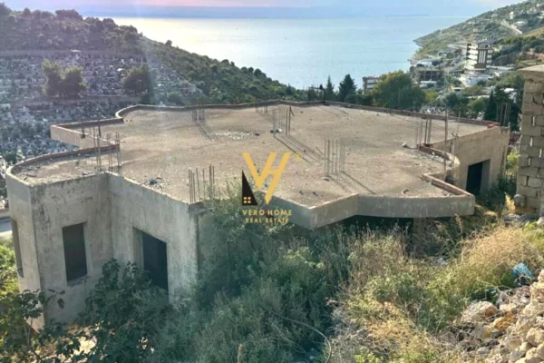 Luxury villas for sale in Saranda 7+1, Emty