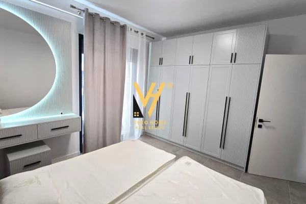 Appartamento in affitto a Tirana 1+1, Arredato