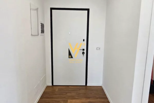 JEPET ZYRE 130 M2 ME QERA TE LAKEVIEW RESIDENCE 1.700 EURO