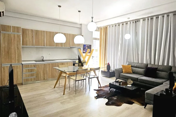 House for Sale 1+1 in Tirana - 13,800,000 Leke