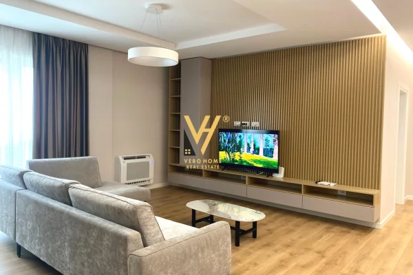 Casa in affitto 3+1 a Tirana - 1,800 Euro