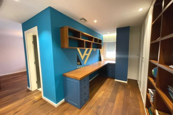 Shtepi me qera Apartament ne Tirane, 3+1, Mobilimi E mobiluar, Pagesa 1,500  Euro.