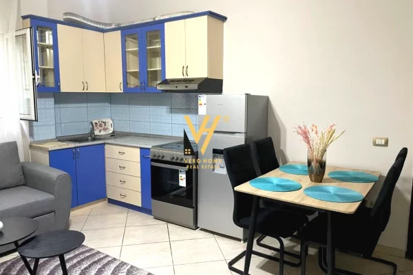 Shtepi me qera Apartament ne Tirane, 1+1, Mobilimi E mobiluar, Pagesa 40,000  Leke.