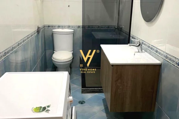 Shtepi me qera Apartament ne Tirane, 1+1, Mobilimi E mobiluar, Pagesa 40,000  Leke.