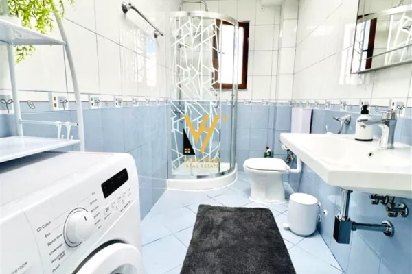 Appartamento in affitto a Tirana 1+1, Arredato