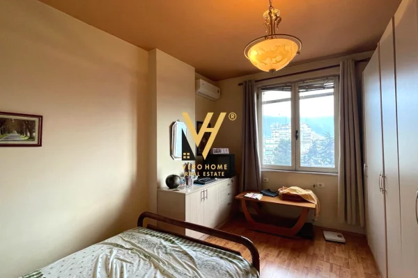 Appartamento in affitto a Tirana 2+1, Arredato