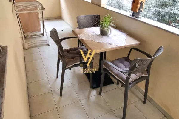 Appartamento in affitto a Tirana 2+1, Arredato